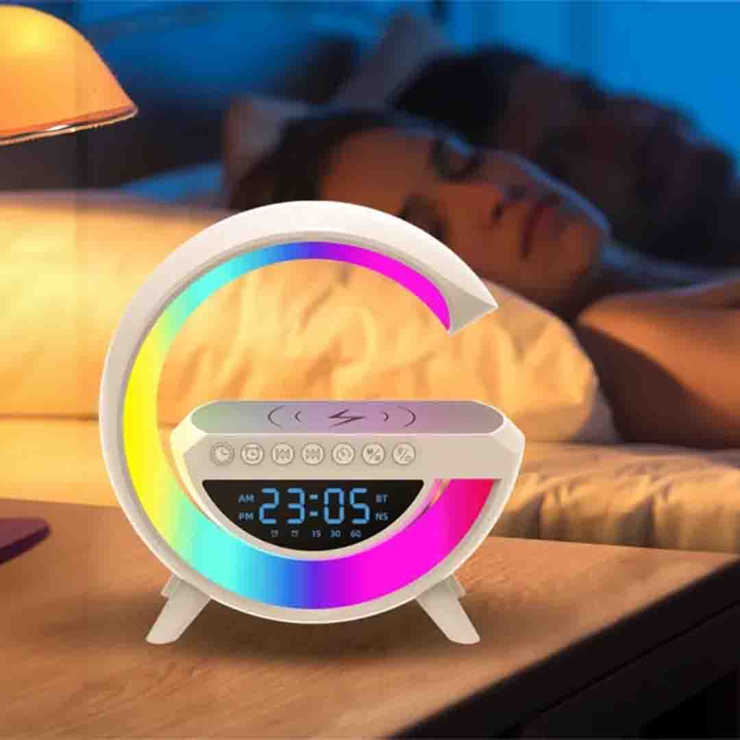 Boxa Bluetooth Multifunctionala 3 in 1, Lampa LED RGB, Boxa Bluetooth, Incarcator Telefon Wireless, Lumina RGB, Alb
