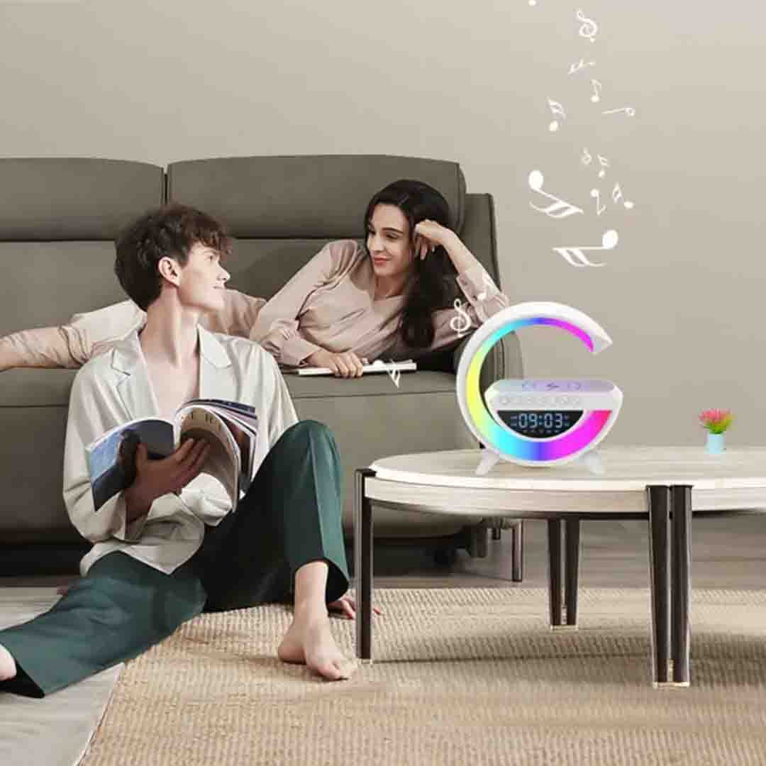 Boxa Bluetooth Multifunctionala 3 in 1, Lampa LED RGB, Boxa Bluetooth, Incarcator Telefon Wireless, Lumina RGB, Alb