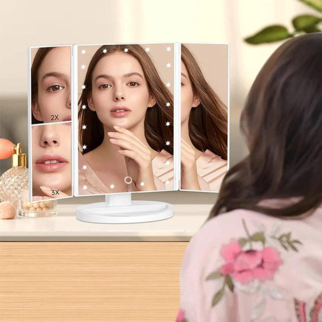 Oglinda Profesionala LED, Machiaj si Cosmetica, Reglabila, cu 3 Oglinzi Laterale Pliabile, Iluminare Led si Touch
