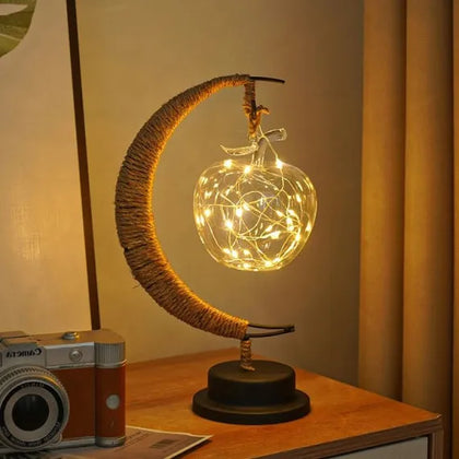 Veioza decorativa, lampa luna, cadru din fier forjat, lumina LED, 30x30cm