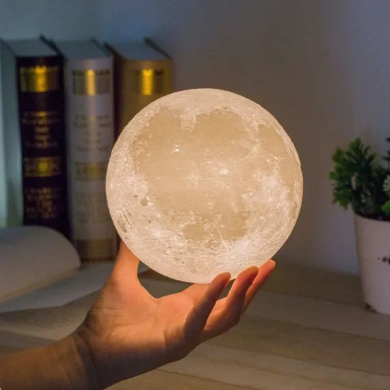 Lampa Mica Model Luna 3D