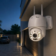 Cameră Wi-Fi cu LED-uri active pentru monitorizarea unei intrări pe timp de noapte